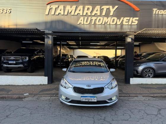 KIA CERATO 1.6 SX 16V FLEX 4P AUTOMÁTICO KIA CERATO 1.6 SX 16V FLEX 4P AUTOMÁTICO
